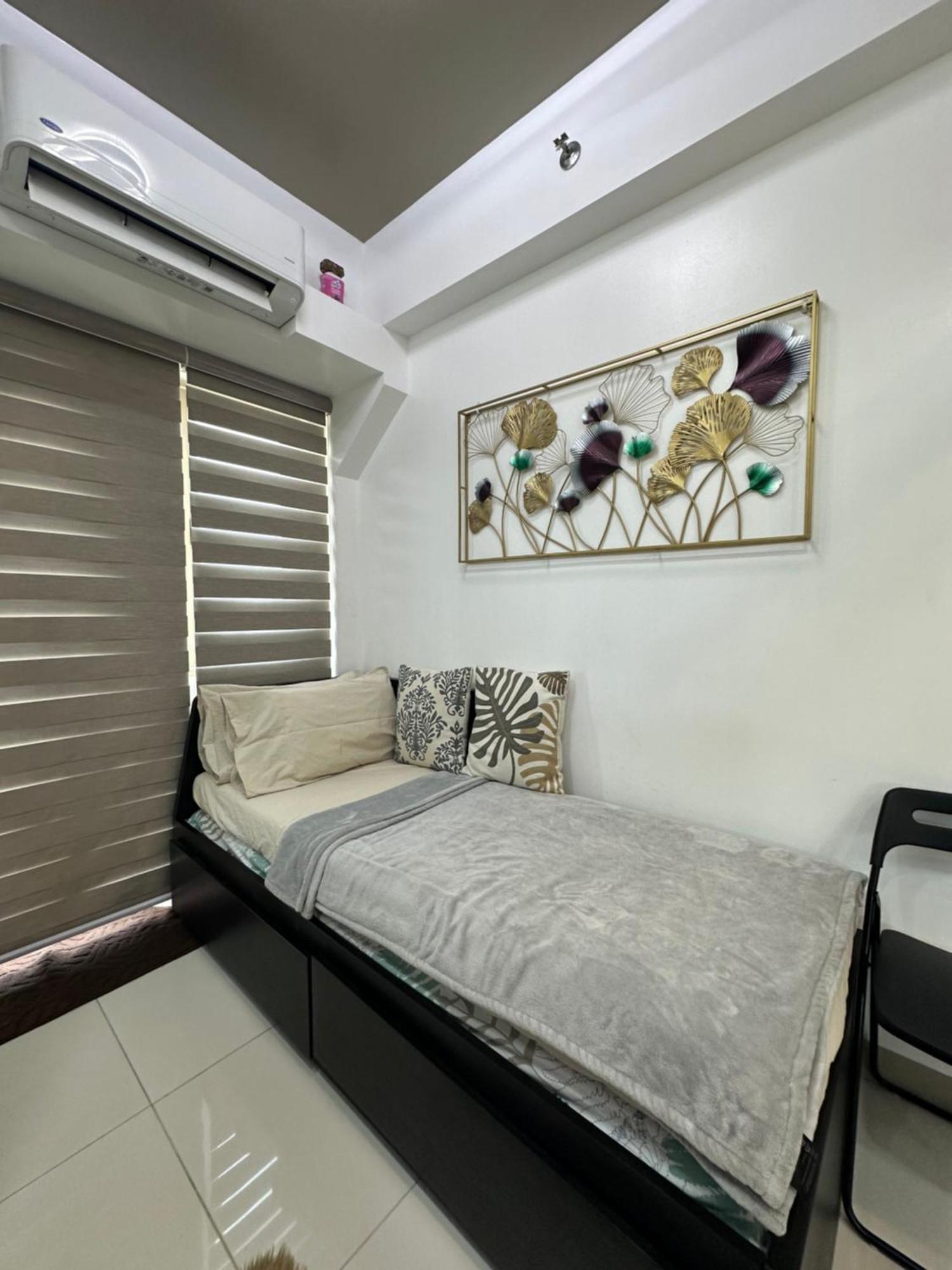 Chen'S Cozy 2Bedroom @ Coast Residences Манила Экстерьер фото